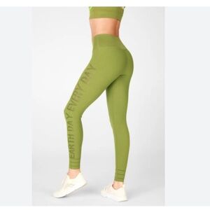 FABLETICS High-Waisted SculptKnit Earth Legging Size Small